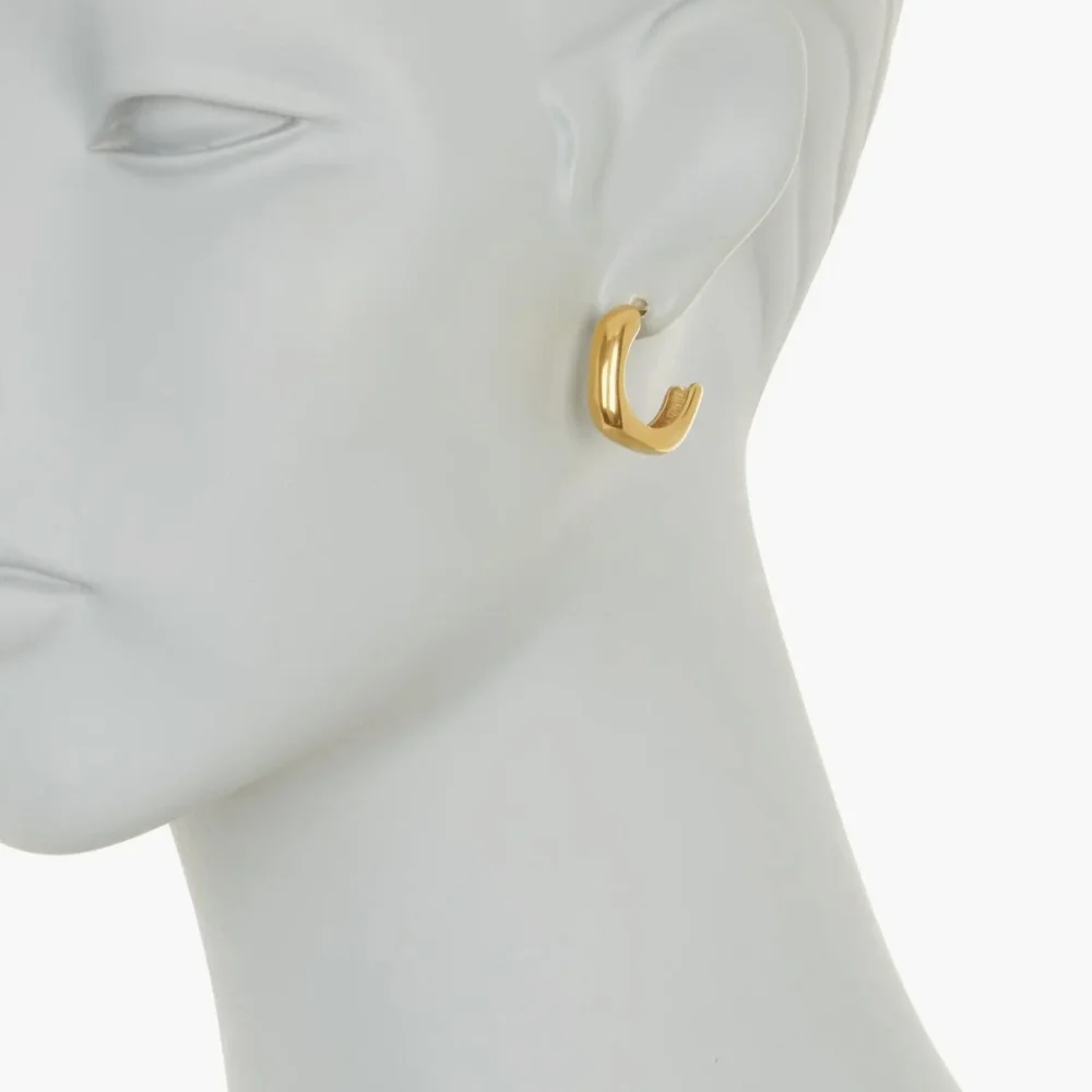 Earrings Nordsdrom Rack Waterproof Soft Square Huggie Hoop -NIP - Picture 2 of 2